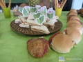 Mini tramezzini e polpette di serpente